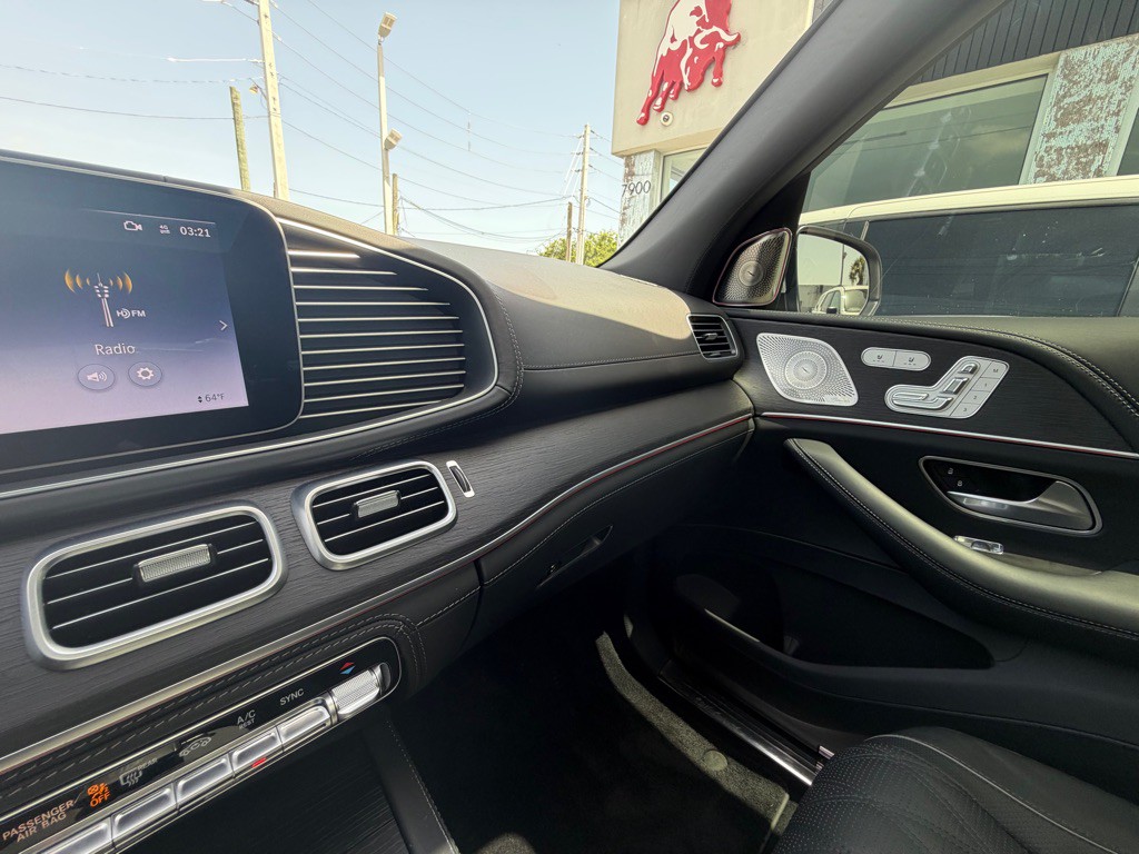 2024 Mercedes-Benz GLS-Class Image 40