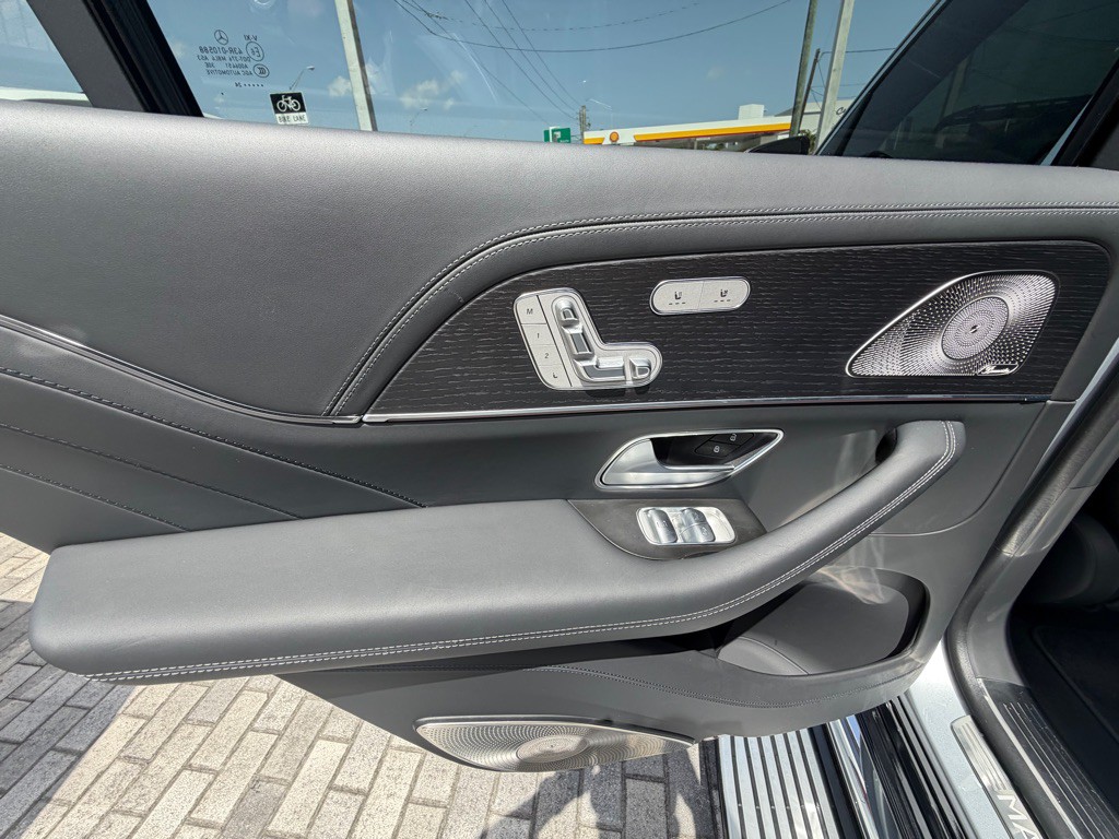 2024 Mercedes-Benz GLS-Class Image 42