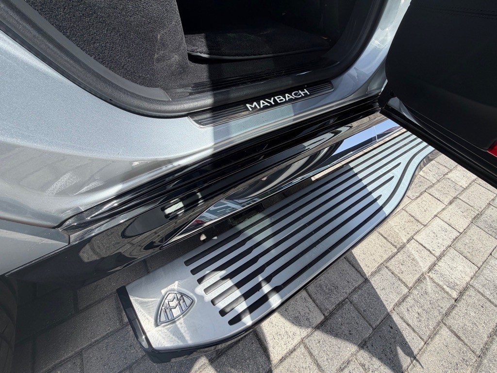 2024 Mercedes-Benz GLS-Class Image 46