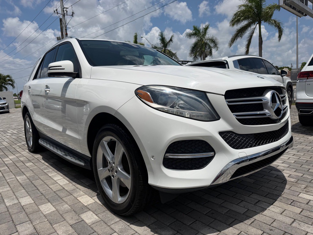 2018 Mercedes-Benz GLE-Class Image 1