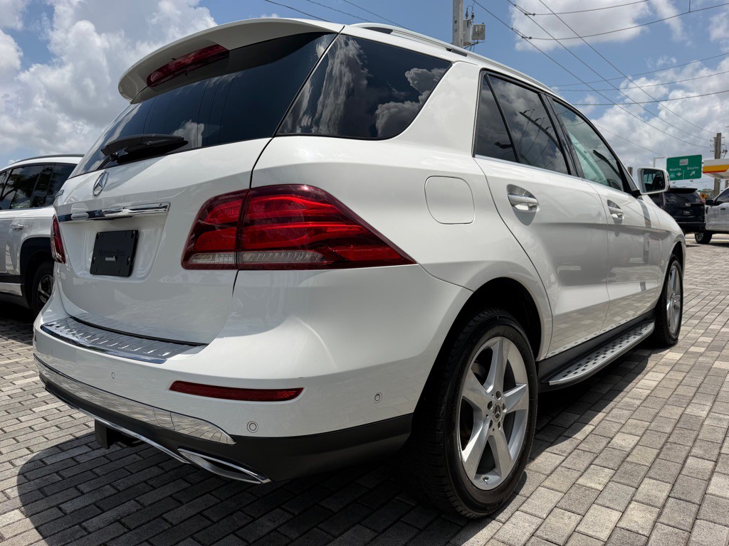 2018 Mercedes-Benz GLE-Class Image 11