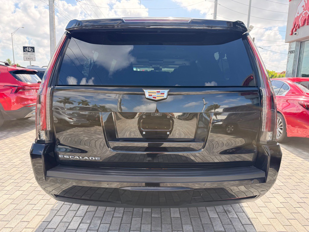 2020 Cadillac Escalade Image 6