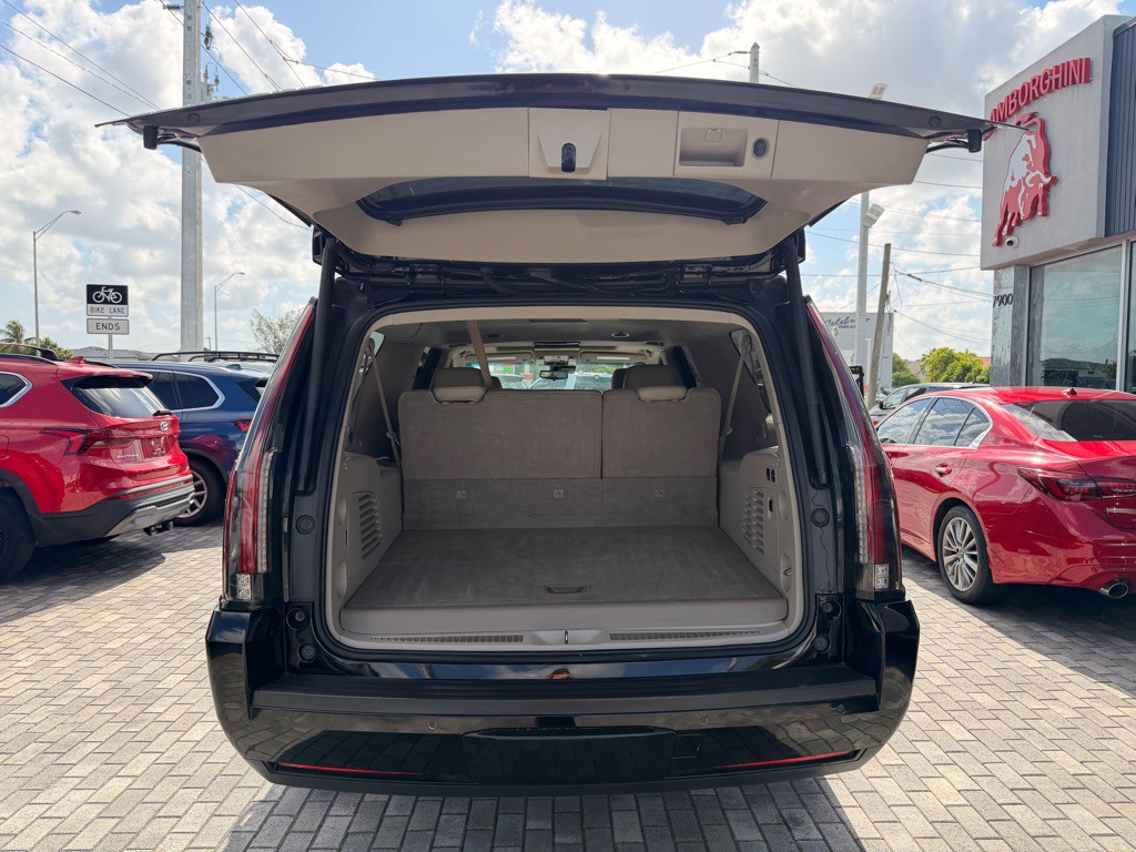 2020 Cadillac Escalade Image 7