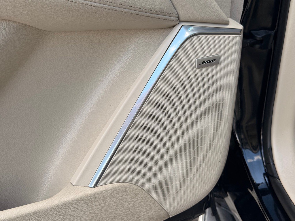2020 Cadillac Escalade Image 27