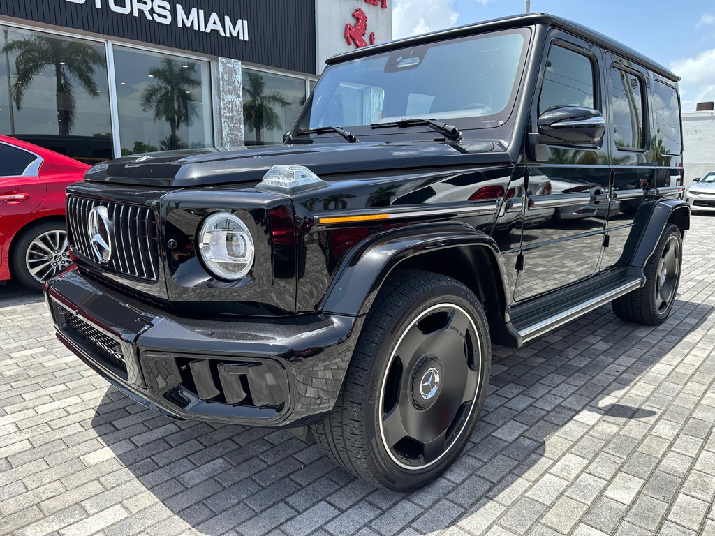 2025 Mercedes-Benz G-Class Image 3