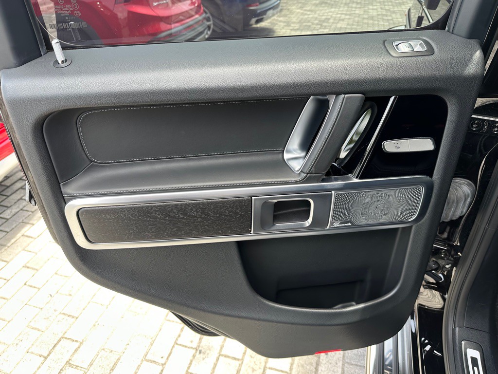 2025 Mercedes-Benz G-Class Image 34