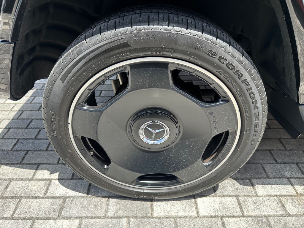 2025 Mercedes-Benz G-Class Image 37