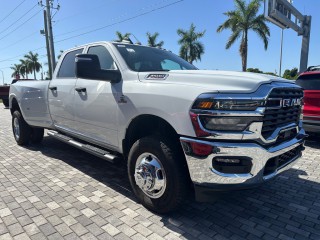 Image for 2026 RAM 3500 Tradesman ID: 7606382