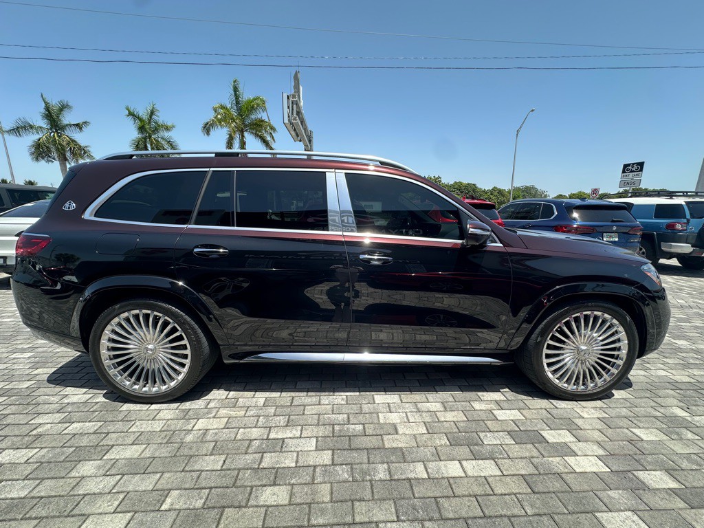 2024 Mercedes-Benz GLS-Class Image 15