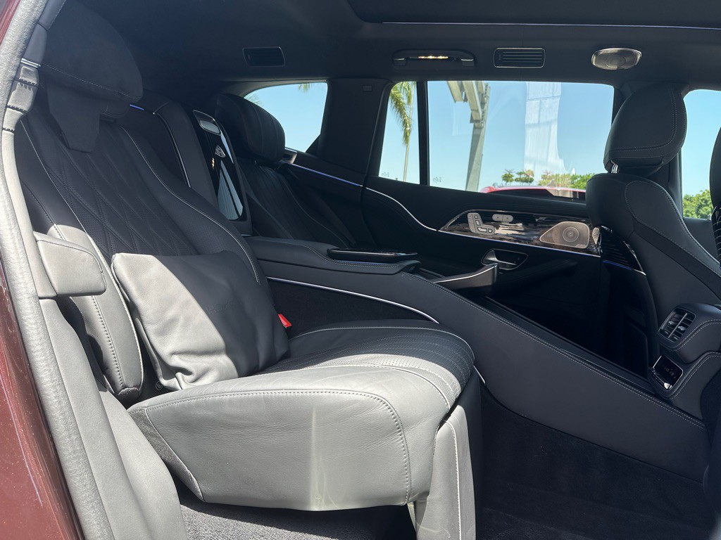 2024 Mercedes-Benz GLS-Class Image 35
