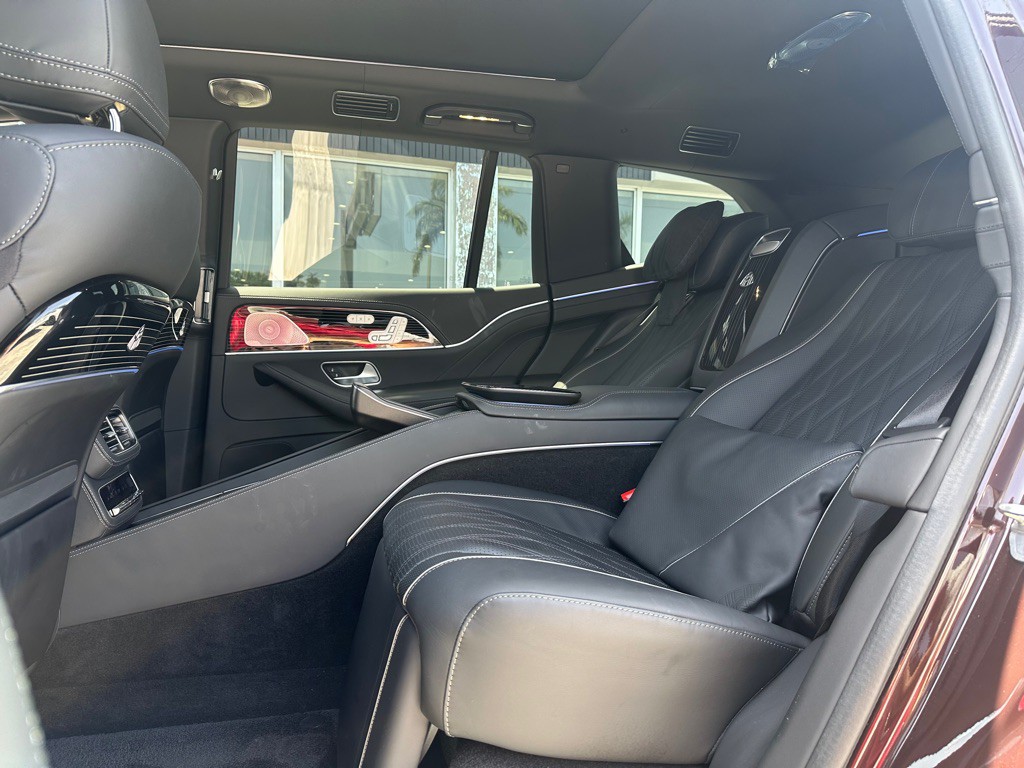 2024 Mercedes-Benz GLS-Class Image 43