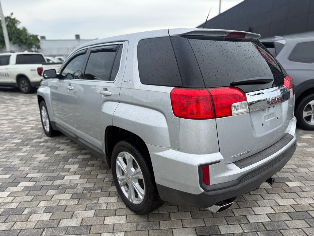 2017 GMC Terrain Image 5