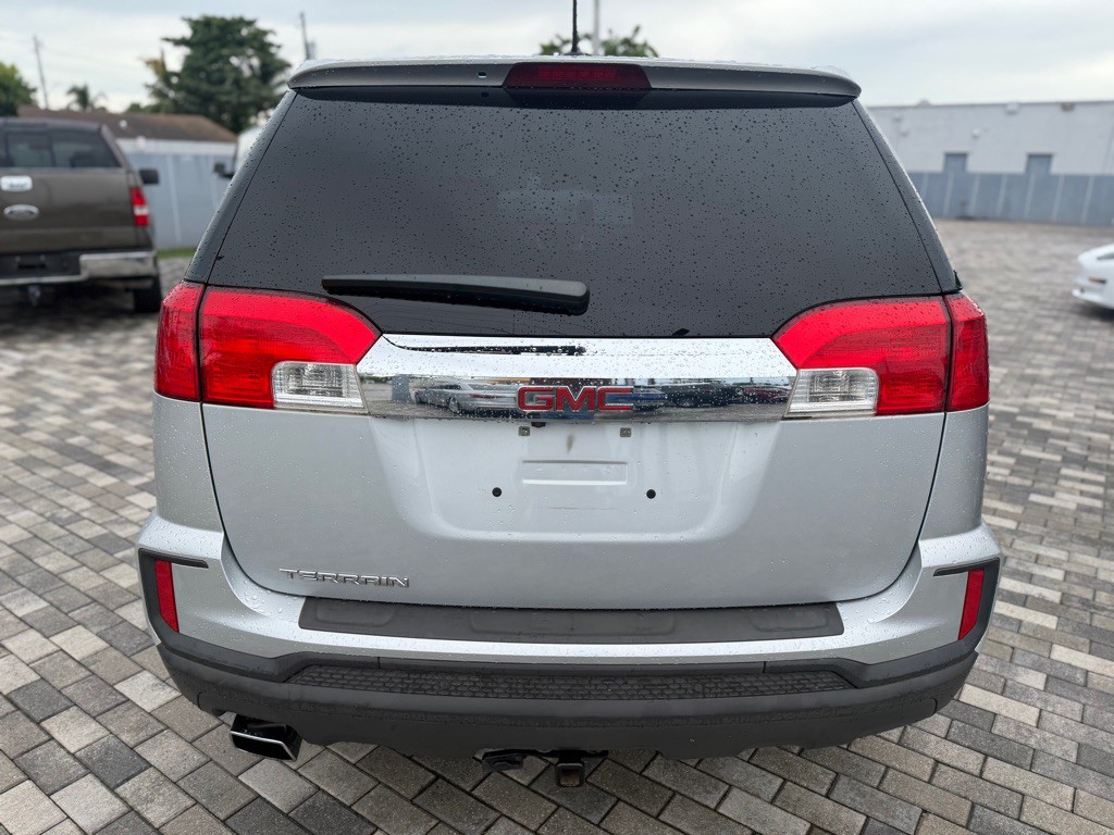 2017 GMC Terrain Image 6