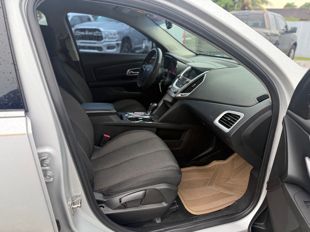 2017 GMC Terrain Image 29