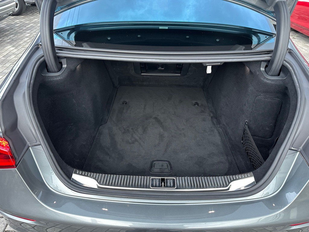 2023 Mercedes-Benz S-Class Image 7