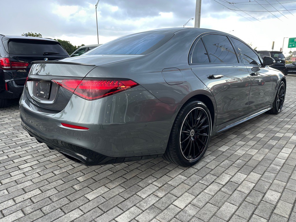 2023 Mercedes-Benz S-Class Image 8