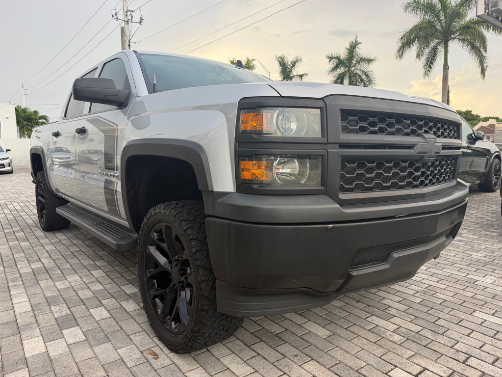 2015 Chevrolet Silverado 1500 Image 1