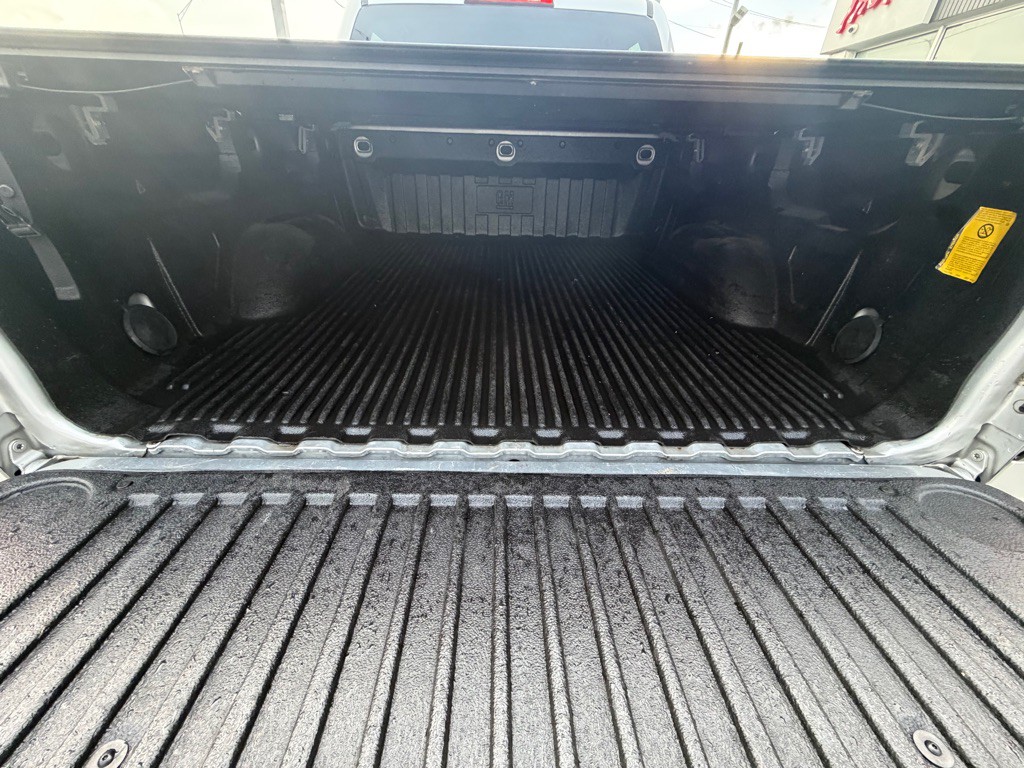 2015 Chevrolet Silverado 1500 Image 8