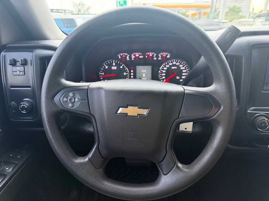 2015 Chevrolet Silverado 1500 Image 17