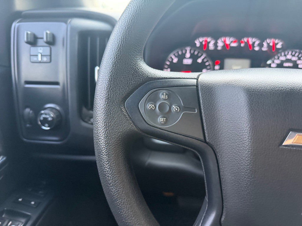 2015 Chevrolet Silverado 1500 Image 18