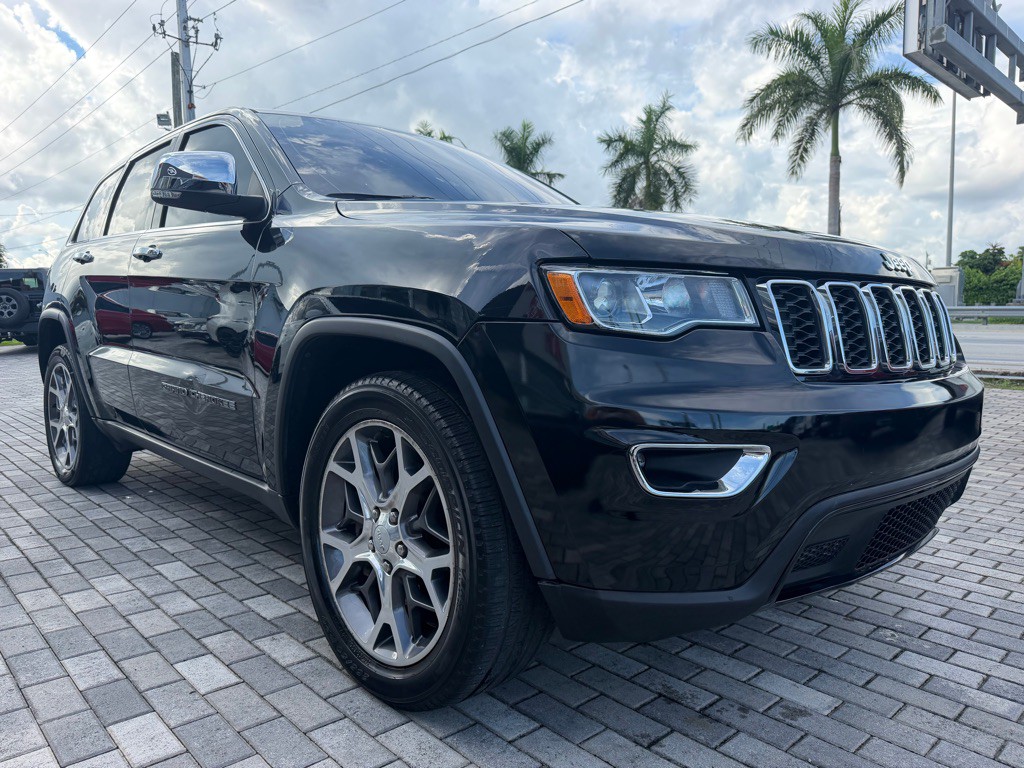 2021 Jeep Grand Cherokee Image 1