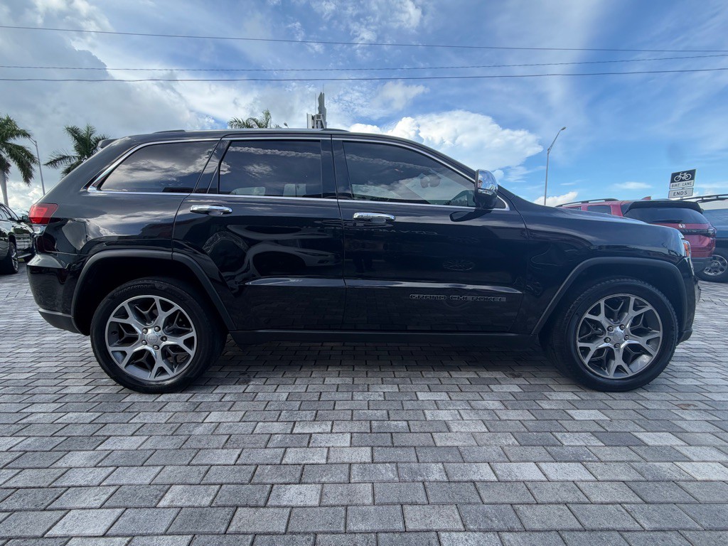 2021 Jeep Grand Cherokee Image 11