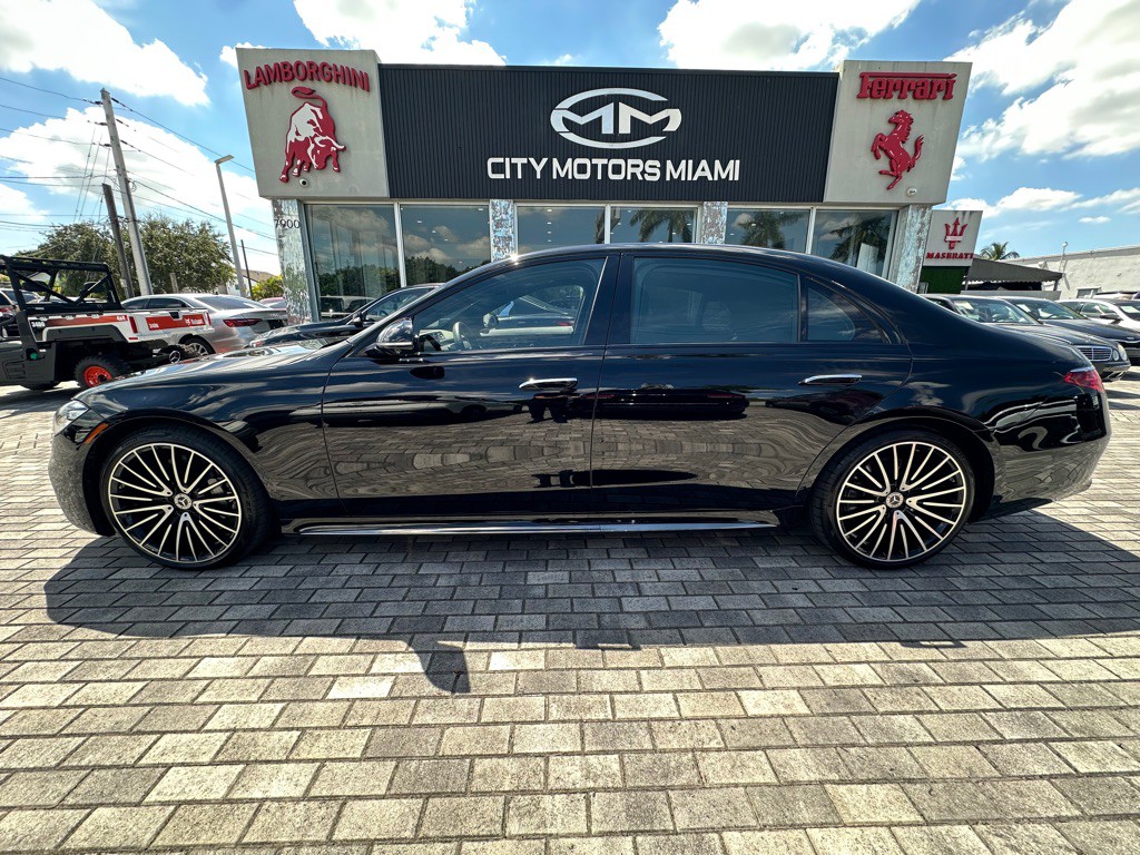 2023 Mercedes-Benz S-Class Image 4