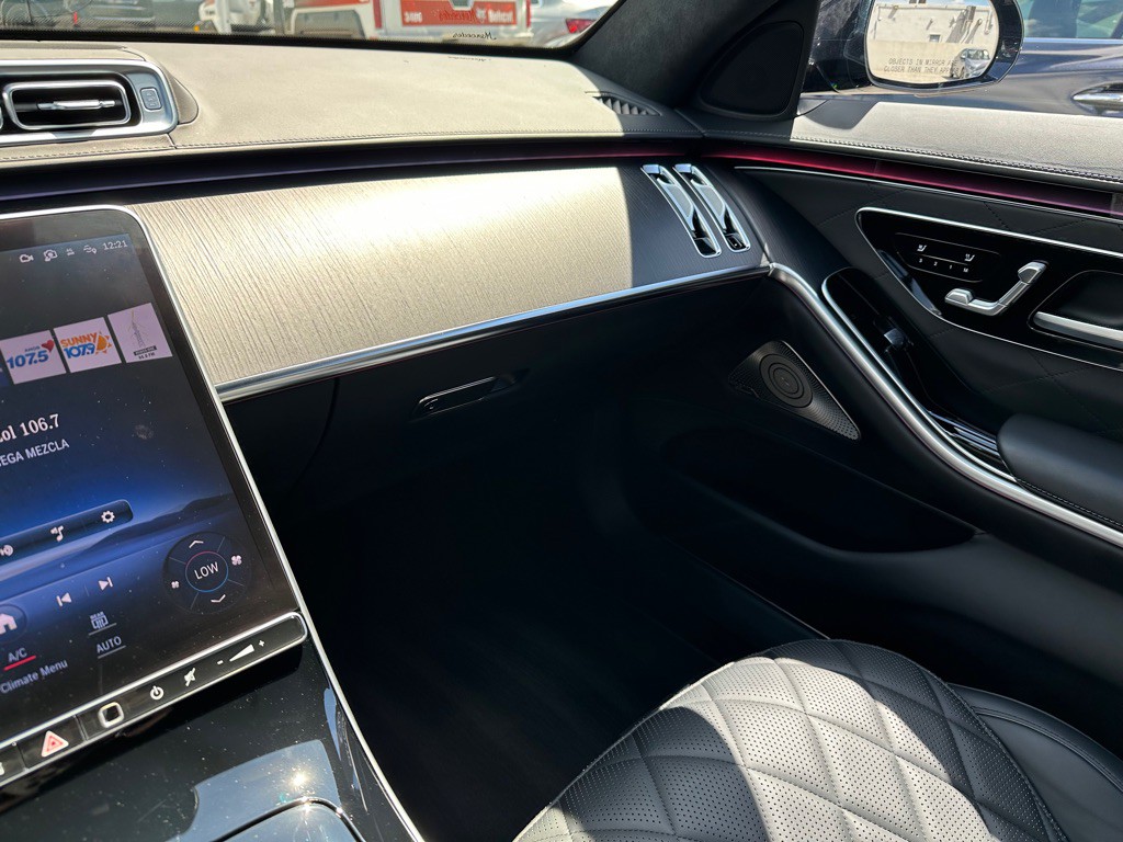 2023 Mercedes-Benz S-Class Image 24