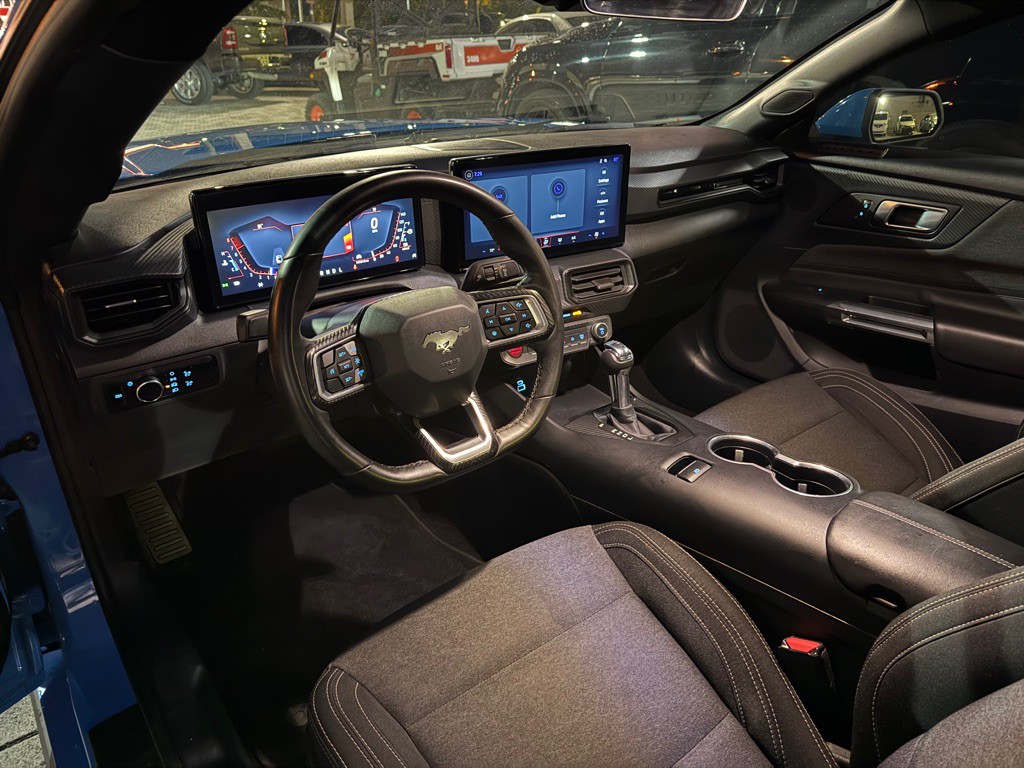 2024 Ford Mustang Image 12