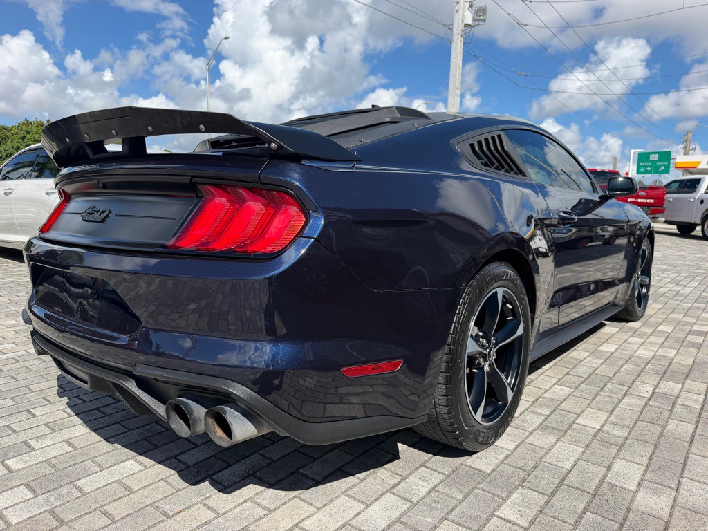 2021 Ford Mustang Image 9