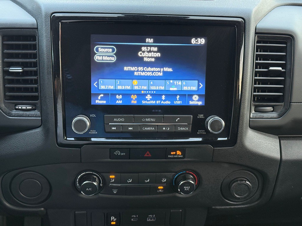 2024 Nissan Frontier Image 21
