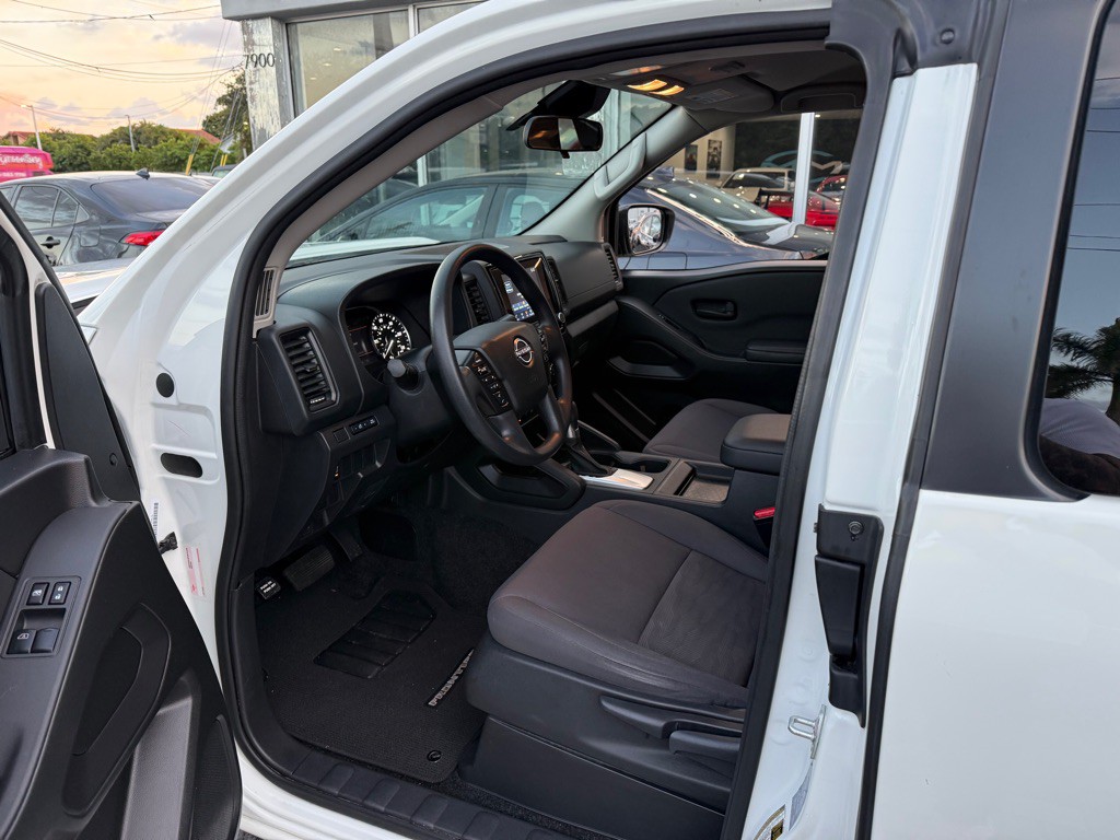 2024 Nissan Frontier Image 28