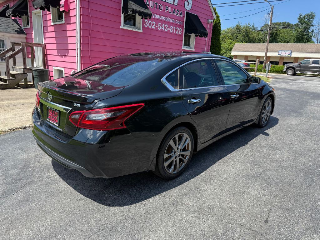 2018 Nissan Altima Image 4