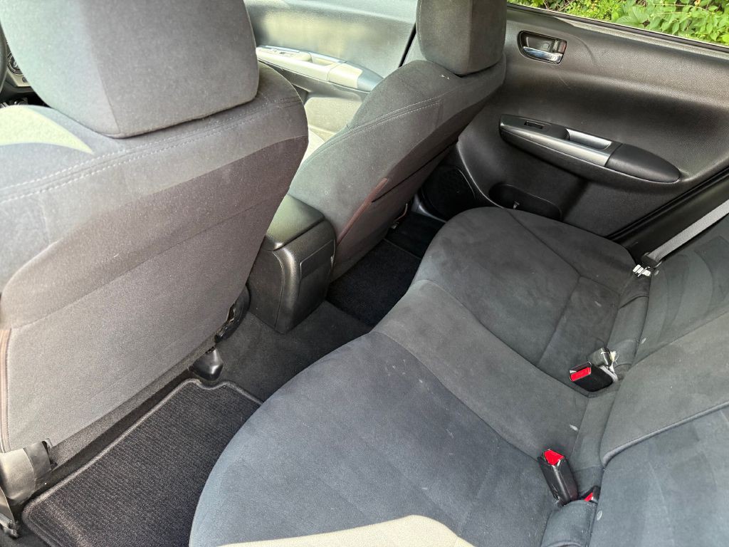 2011 Subaru Impreza Image 12