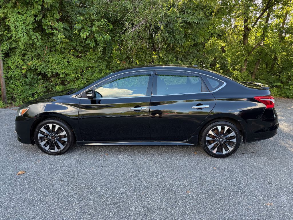 2018 Nissan Sentra Image 2