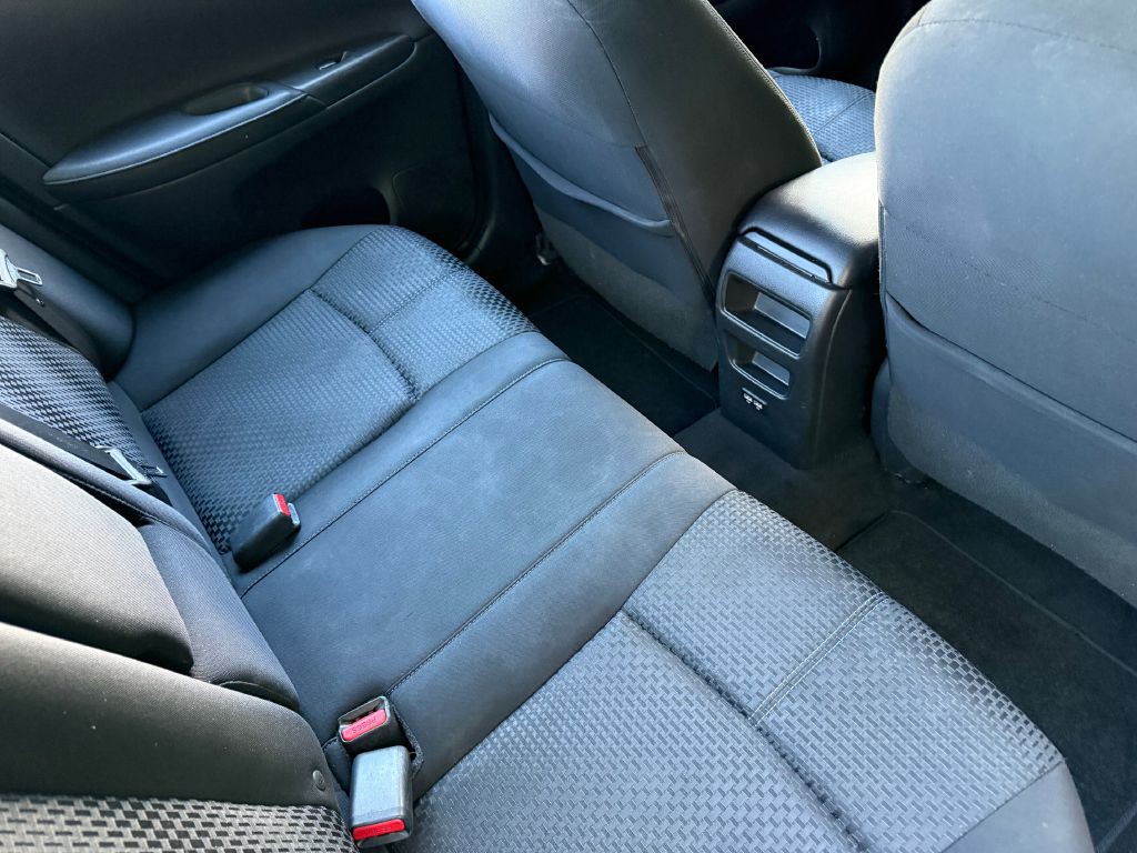 2018 Nissan Sentra Image 11