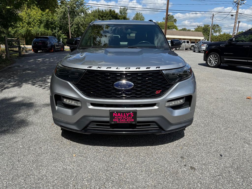2020 Ford Explorer Image 8