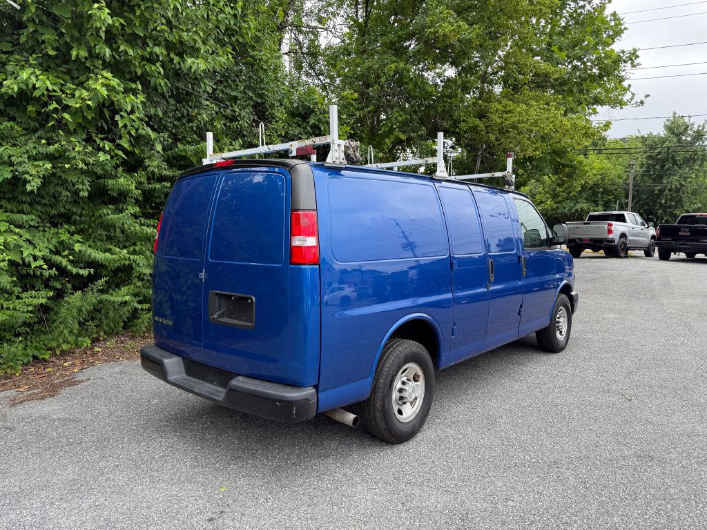 2019 Chevrolet Express Image 5