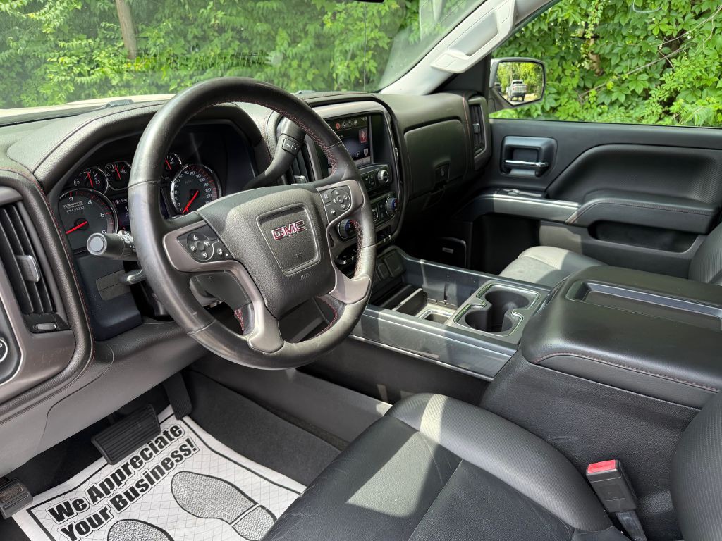 2015 GMC Sierra Image 9