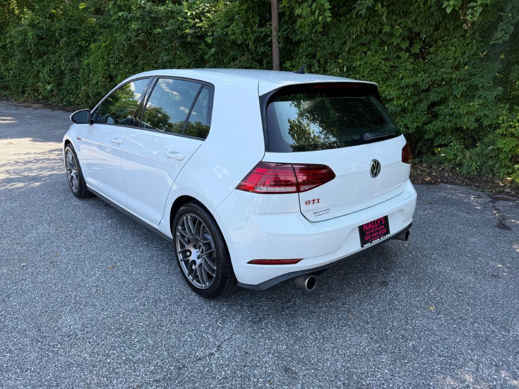 2019 Volkswagen GTI Image 3