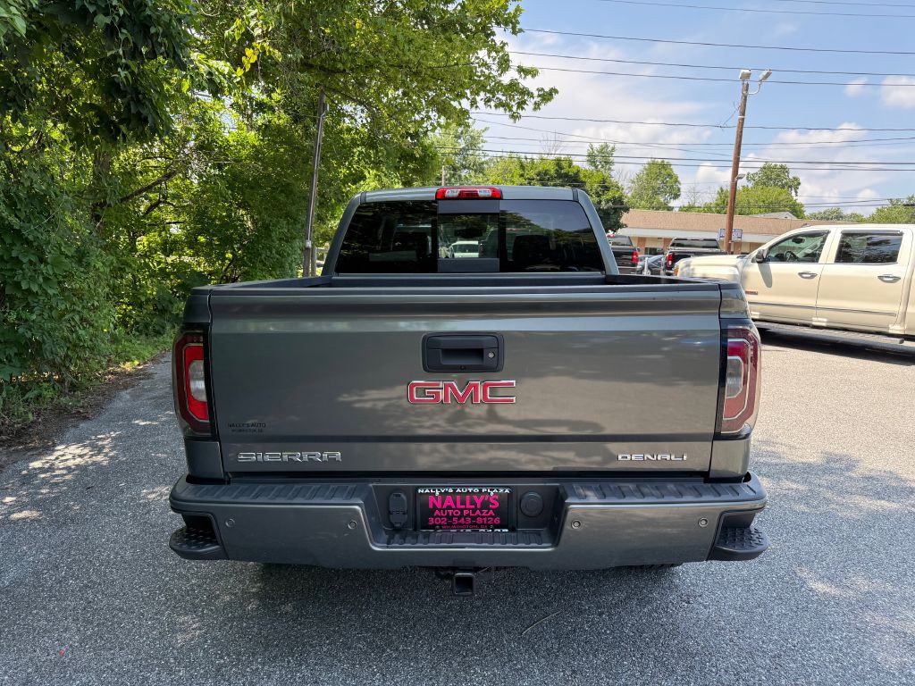 2017 GMC Sierra Image 4