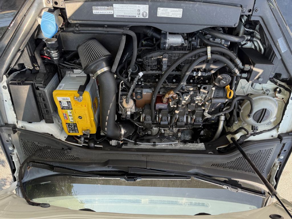 2017 Volkswagen GTI Image 10