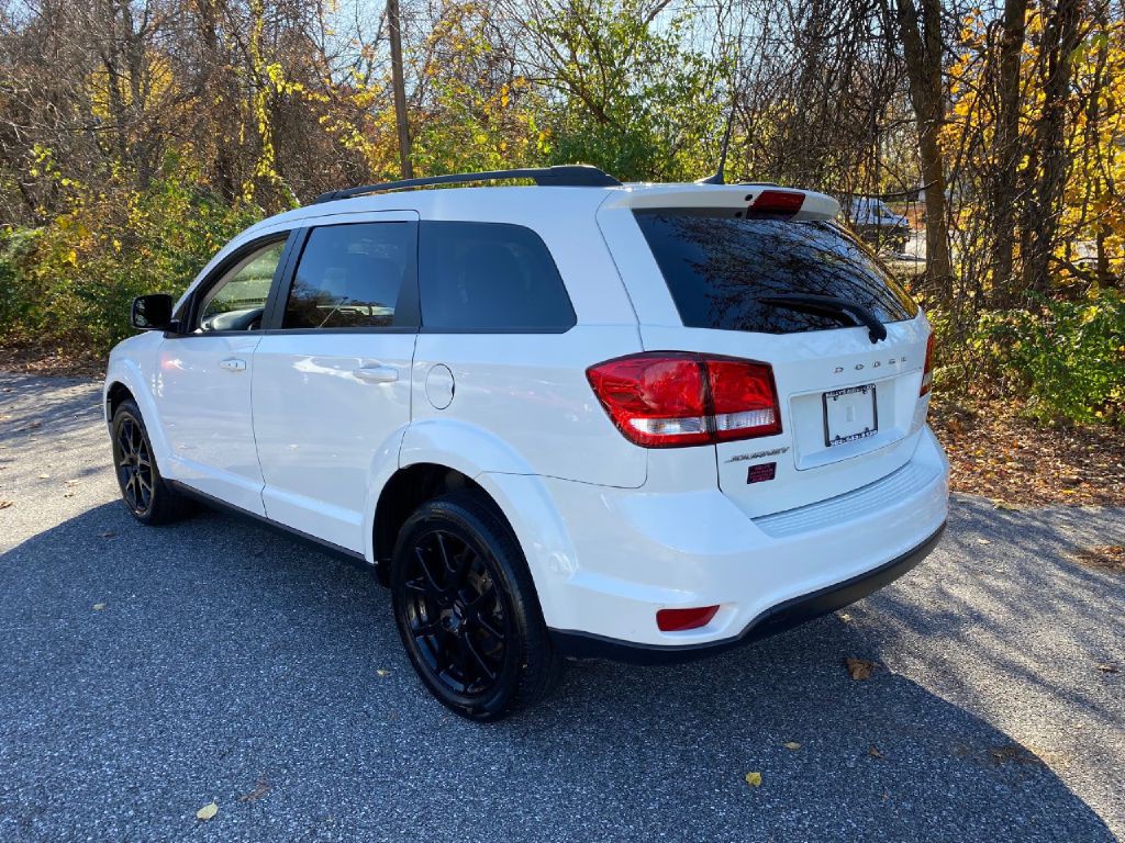 2019 Dodge Journey Image 2