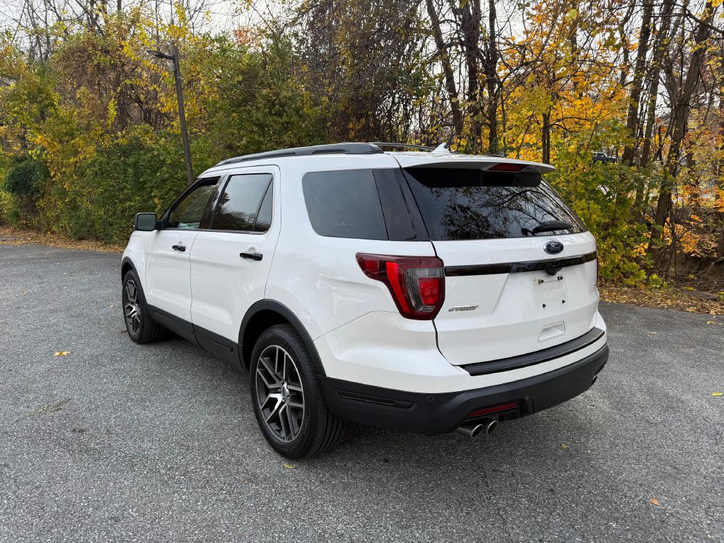 2018 Ford Explorer Image 3