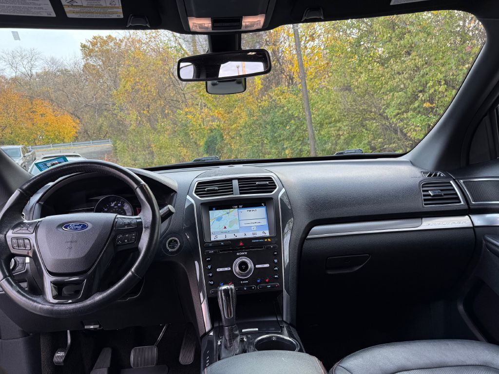 2018 Ford Explorer Image 12