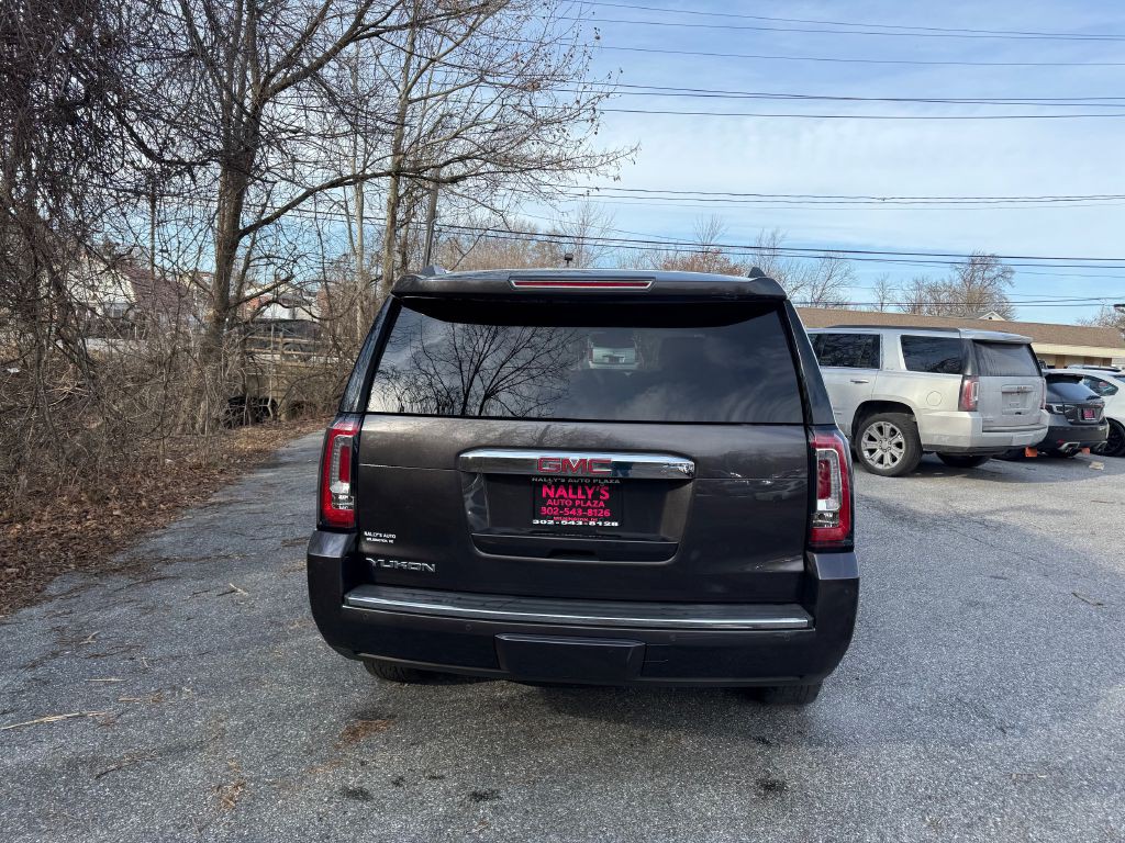 2017 GMC Yukon Image 4