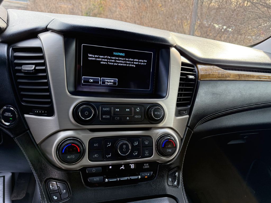 2017 GMC Yukon Image 10