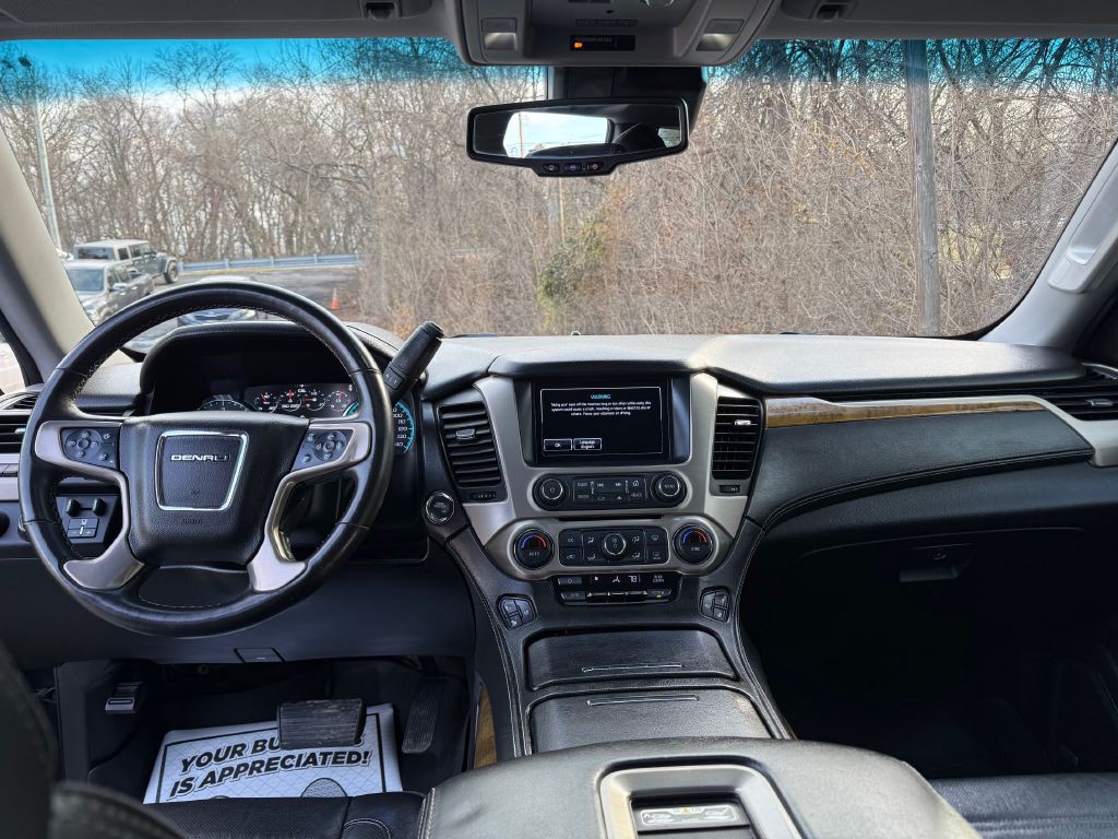 2017 GMC Yukon Image 14