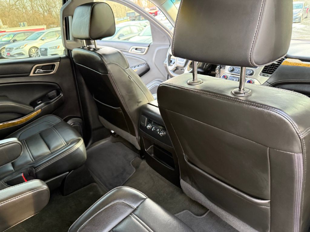 2017 GMC Yukon Image 17