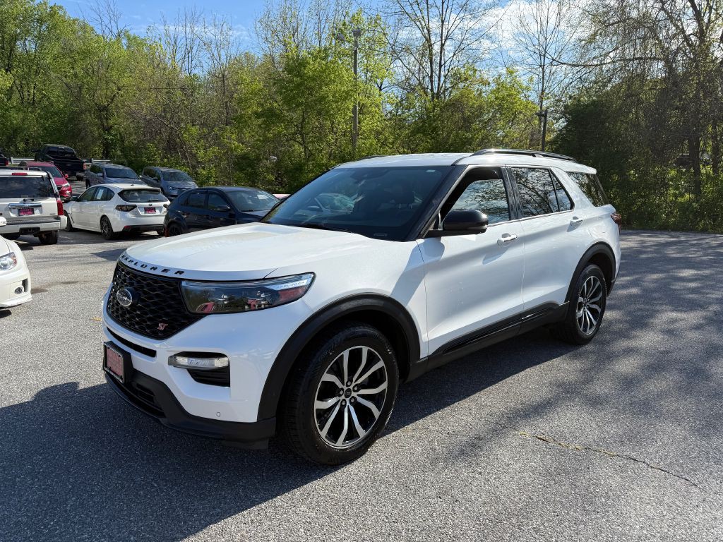 2020 Ford Explorer Image 1